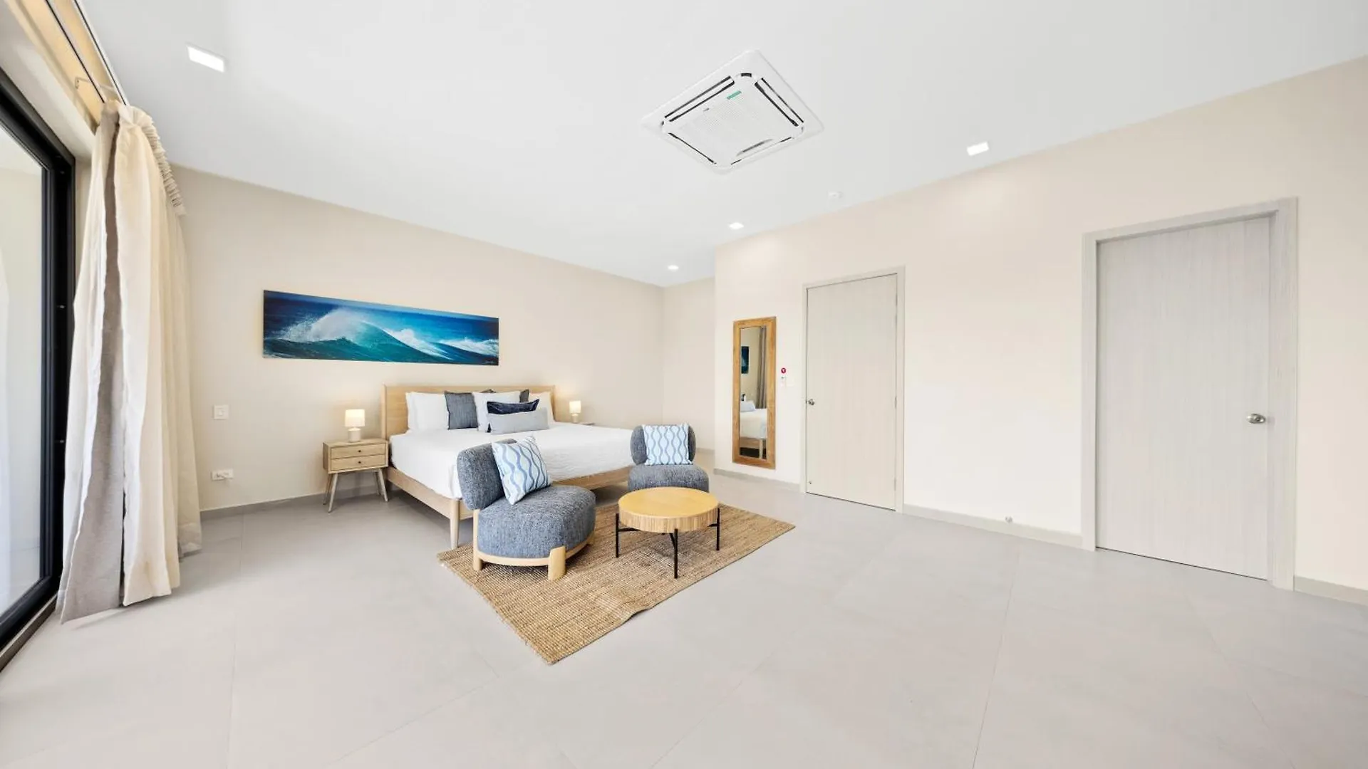 Catalina Residence Apt 3 - L.G. Smith Boulevard 546-J Palm Beach Aruba