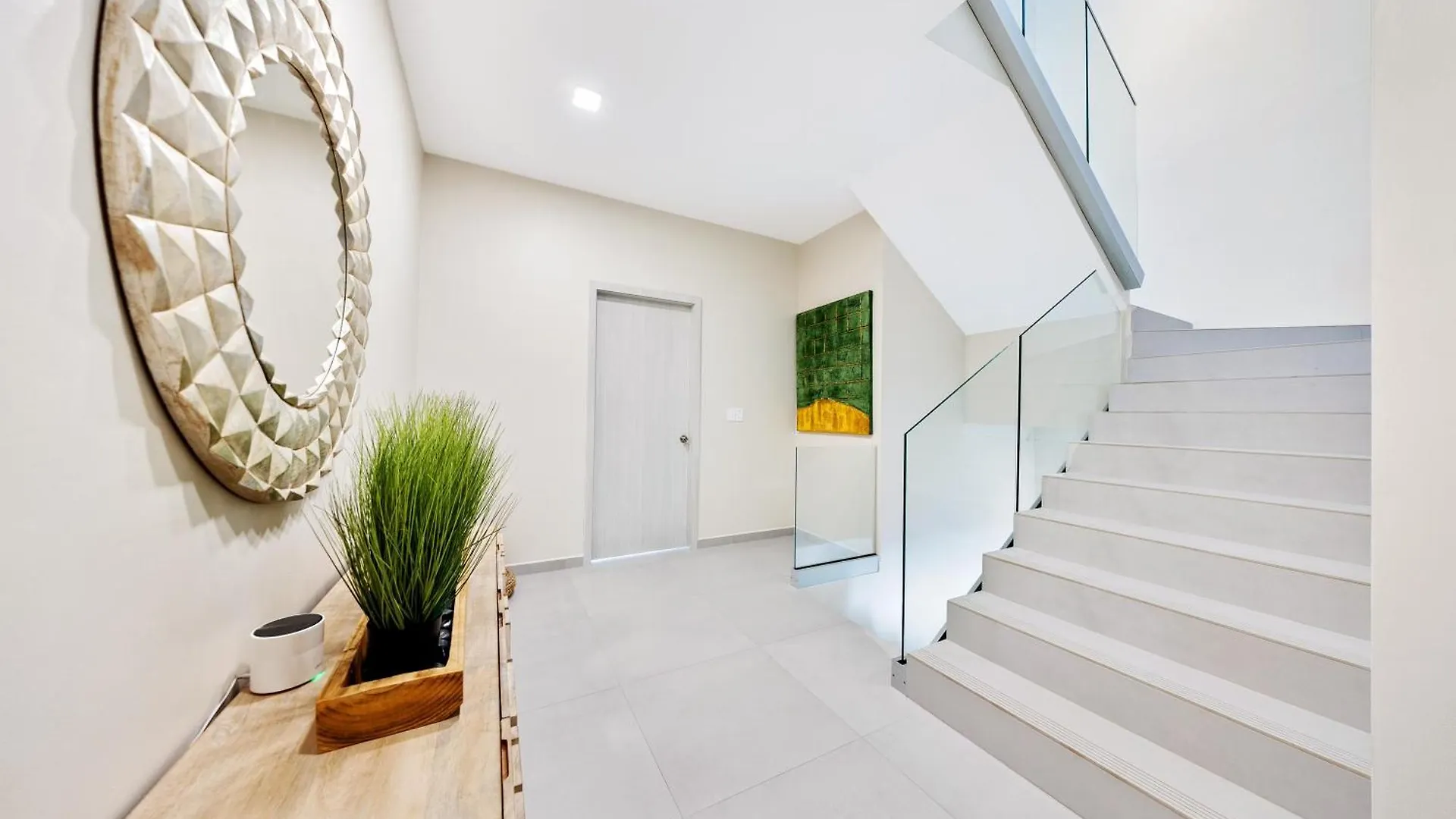 Catalina Residence Apt 3 - L.G. Smith Boulevard 546-J Palm Beach